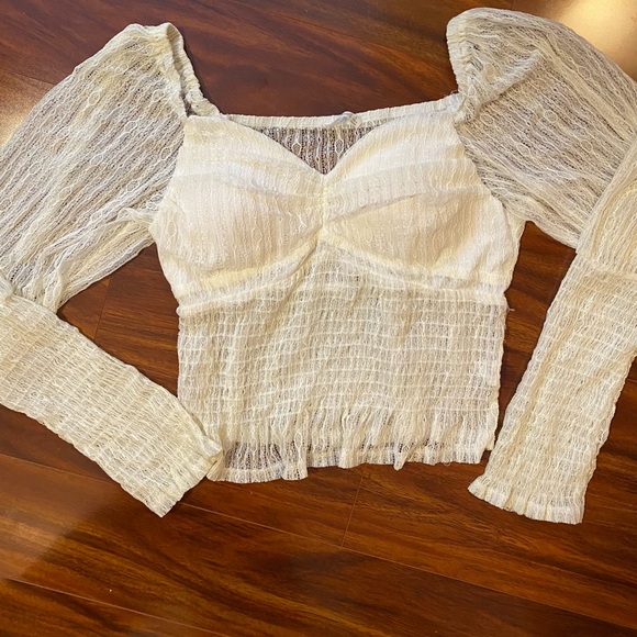 Timing Tops - Timing Ivory Sheer Lace Smocked Puff-Sleeve Top size large